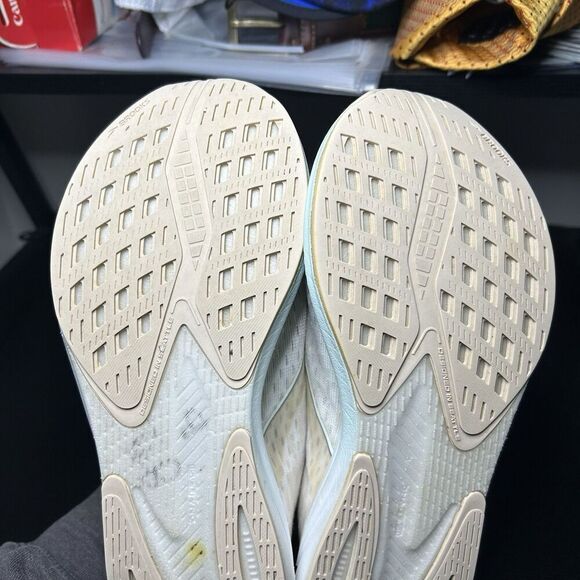 Brooks Hyperion Womens Size 7 B Medium Running Shoes 1203961b419 Gray - Picture 8 of 10